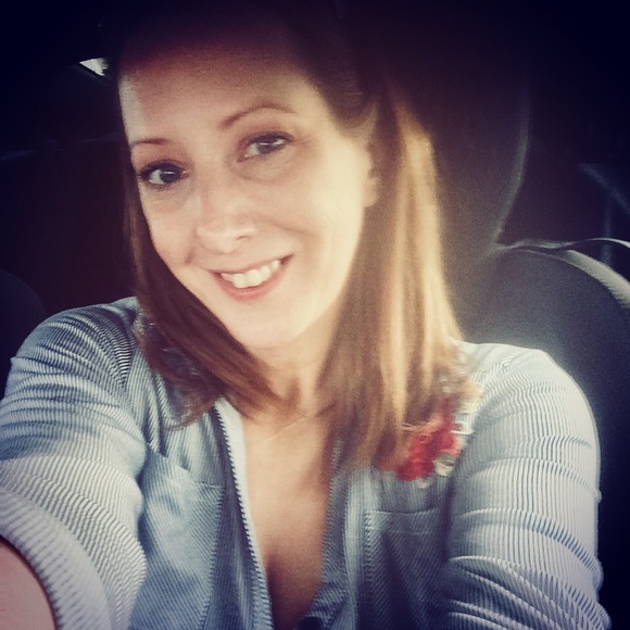 Meet your Posher, Shauna - Picture 2 of 5